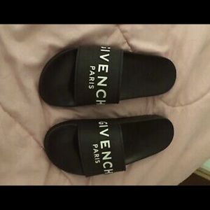 COPY - Givenchy slides size 9